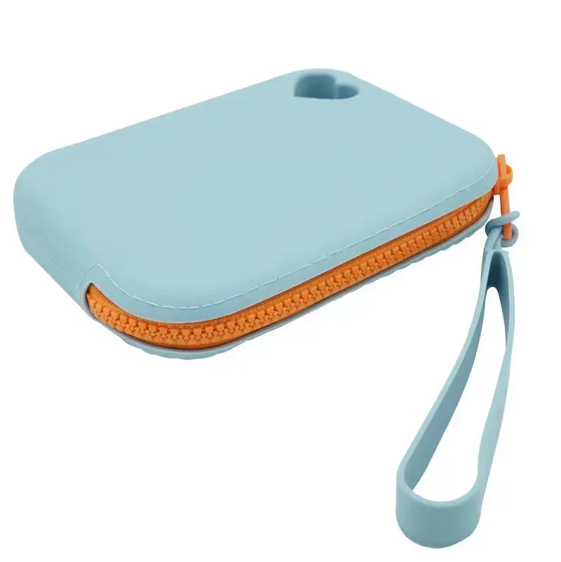 Silicone Pet Food Pouch Outerproof  Food